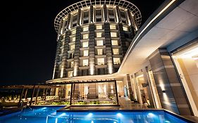 Lyfe Hotel